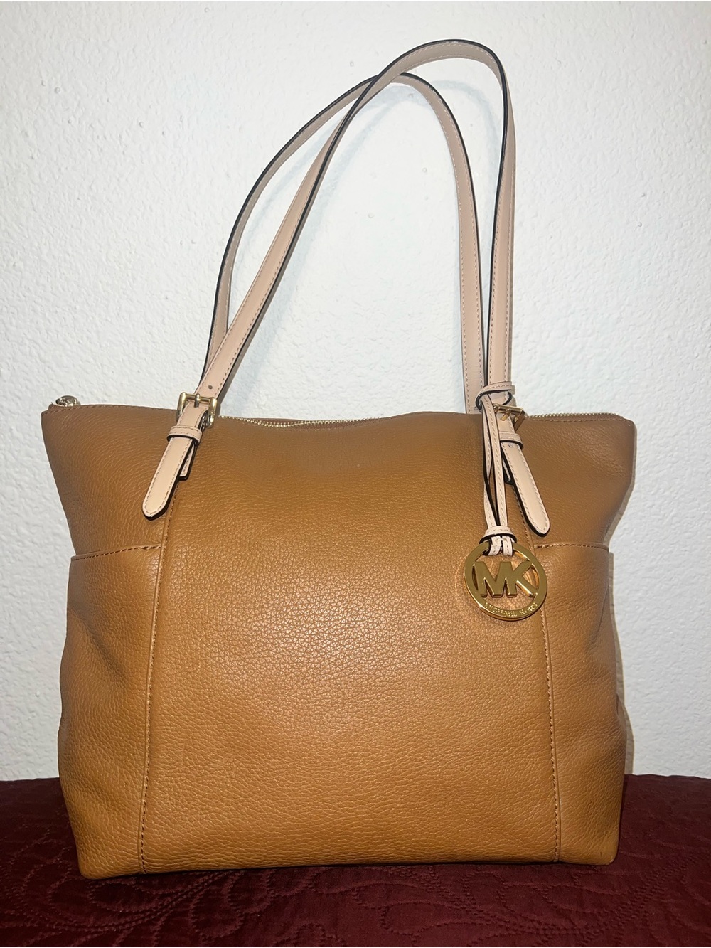 Michael Kors EW TZ leather tote